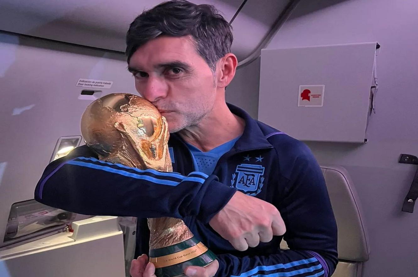 Roberto Ayala 5 Roberto Ayala 1