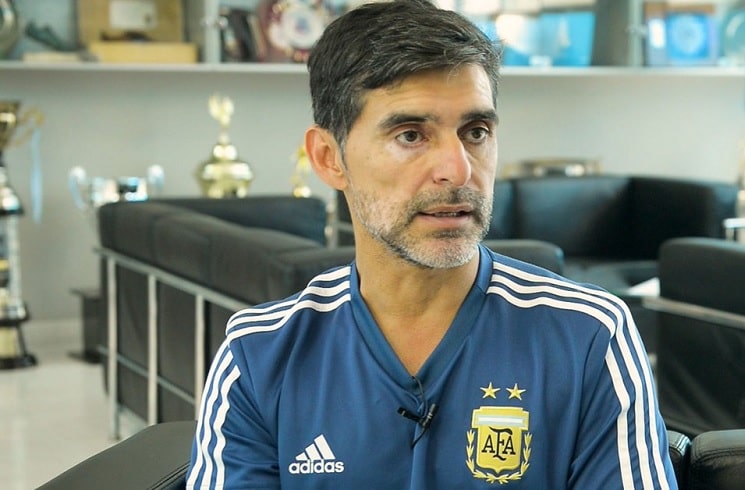 Roberto Ayala 10 Roberto Ayala 6