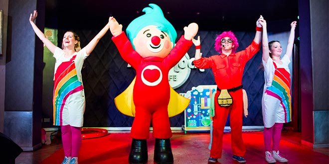 contratar payaso plim plim, un heroe del corazon
