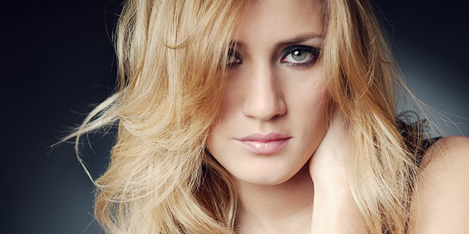 Micaela Viciconte contrataciones, modelo, produccion