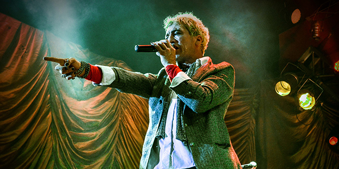viejas locas contrataciones, rock nacional, festivales, municipios, corporativos