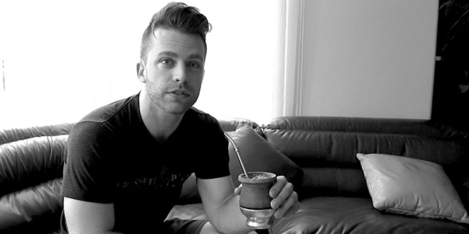 dustin luke contrataciones, youtubers, vlogs