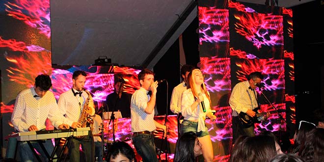 los sobrinos para cumpleaños, bar mitvah, bat mitvah