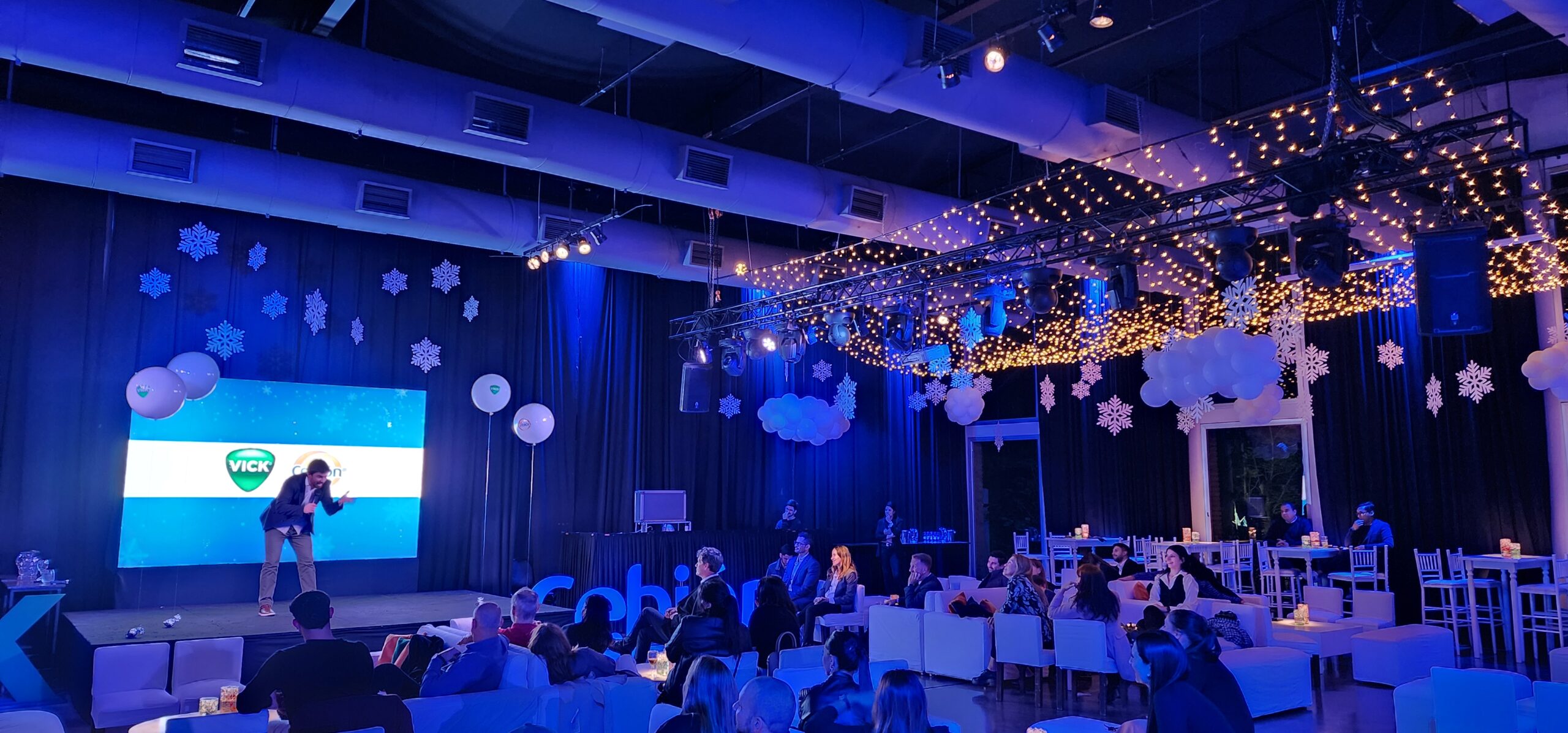 World Music BA llevó a Mike Chouhy al evento de invierno de Vick y Cebión 5 World Music BA llevó a Mike Chouhy al evento de invierno de Vick y Cebión 1