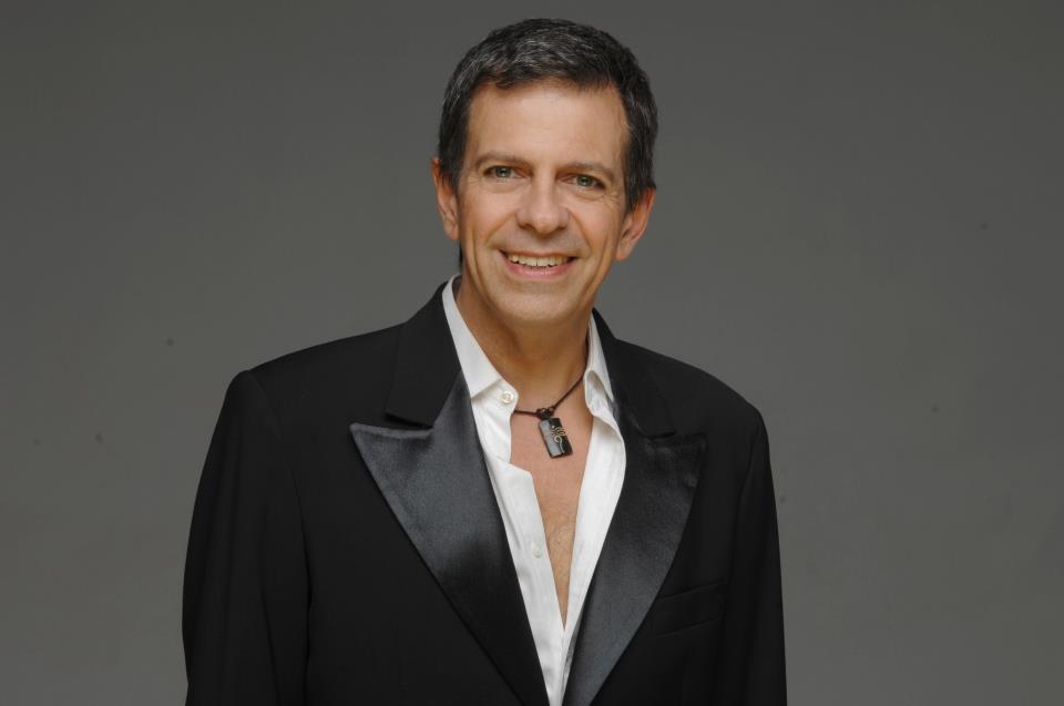 Contratar a Guillermo Fernandez