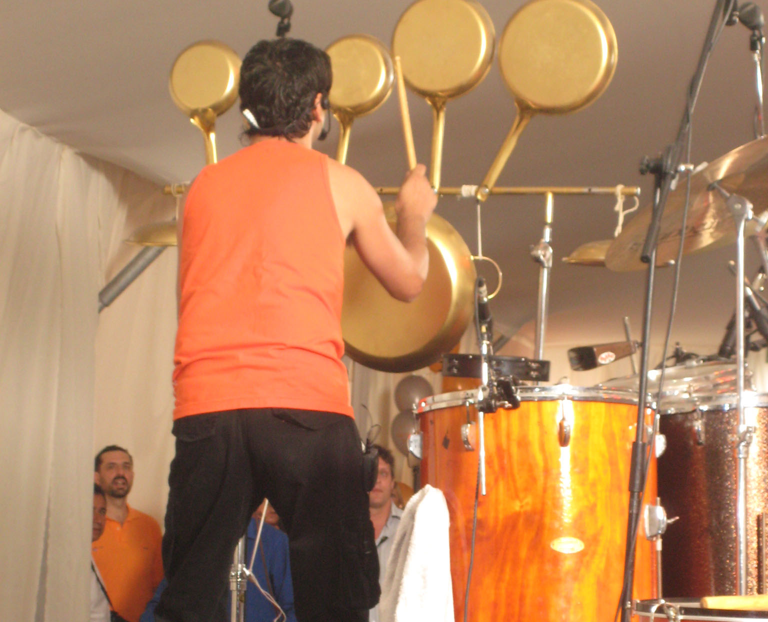 contratar a circulo de tambores