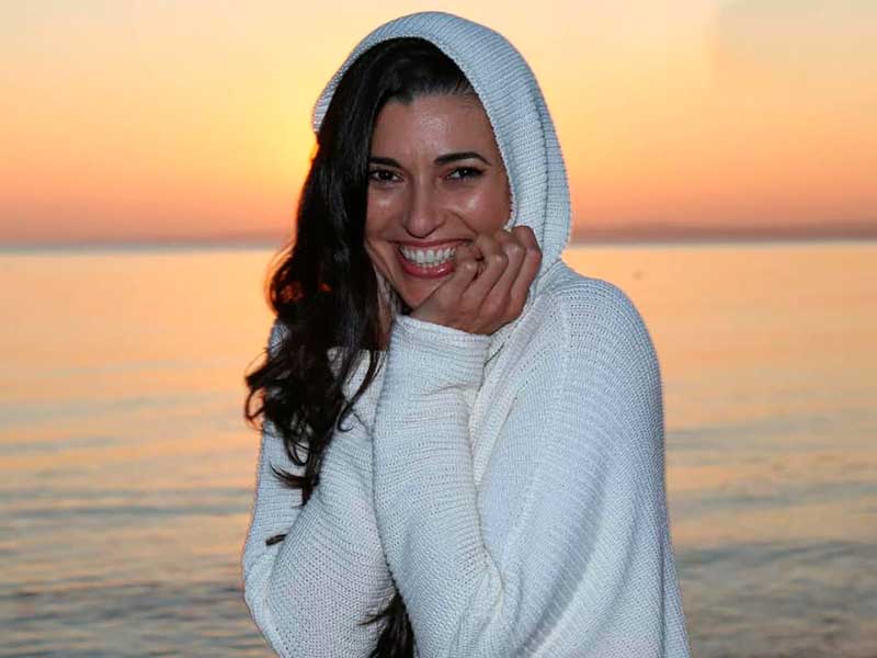 contratar a veronica perdomo