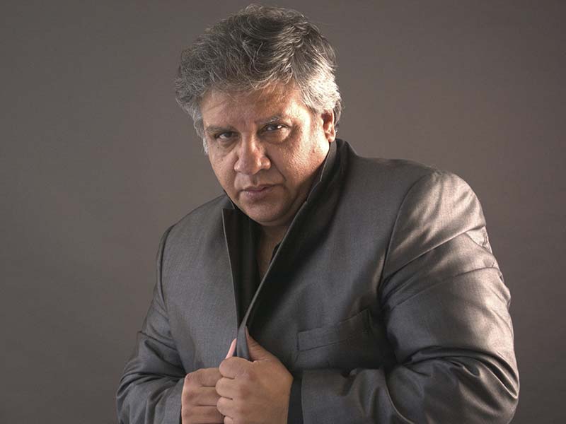 contratar a gustavo caicedo