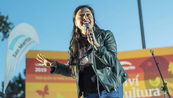 contratar a natalia de los santos