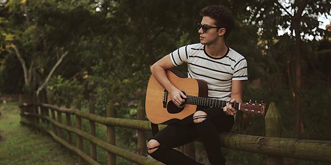 Ruggero Pasquarelli cantante