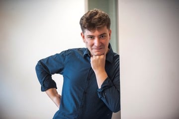 Contratar a Ariel Tarico