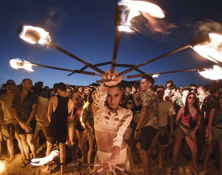 contratar a electroarte light performers