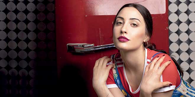 contratar a johanna yoyi francella