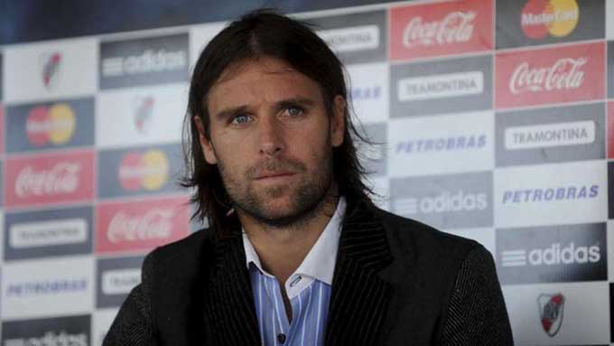 contratar a fernando cavenaghi