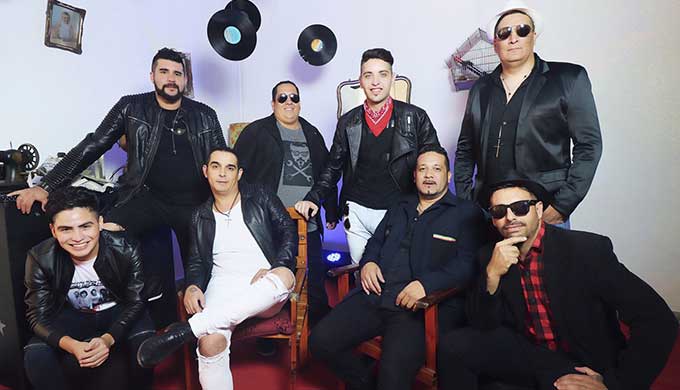 contratar al grupo media naranja contratar al grupo media naranja