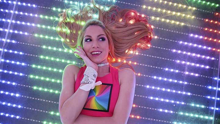 contratar a bailar con maga