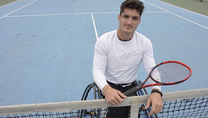 contratar a gustavo fernandez
