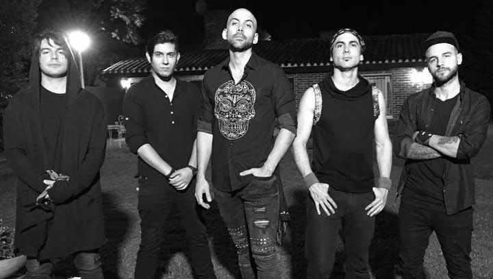 contratar a arde el cielo