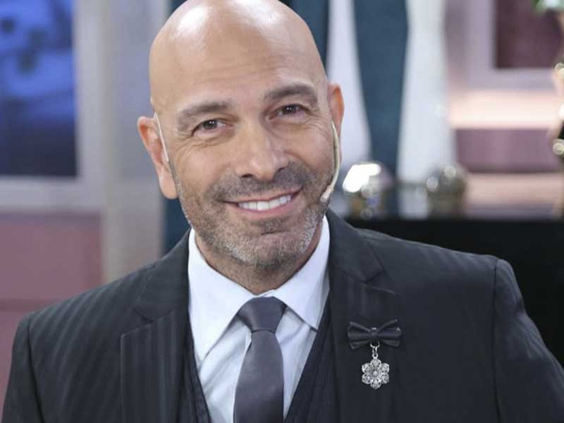 contratar a freddy villarreal