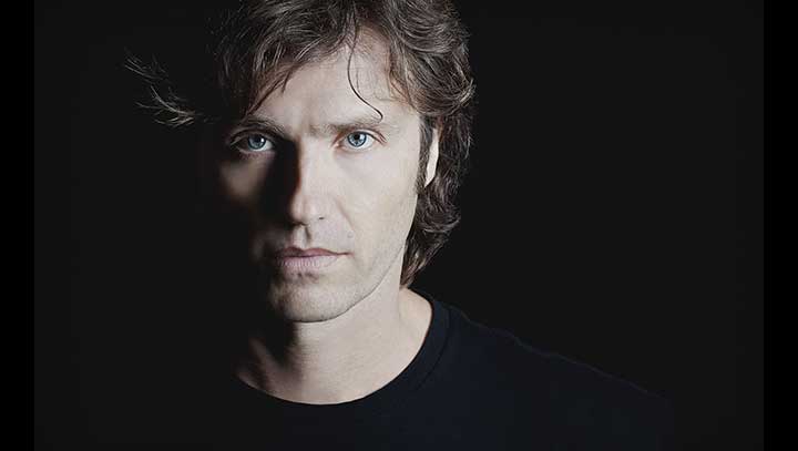 contratar a hernan cattaneo