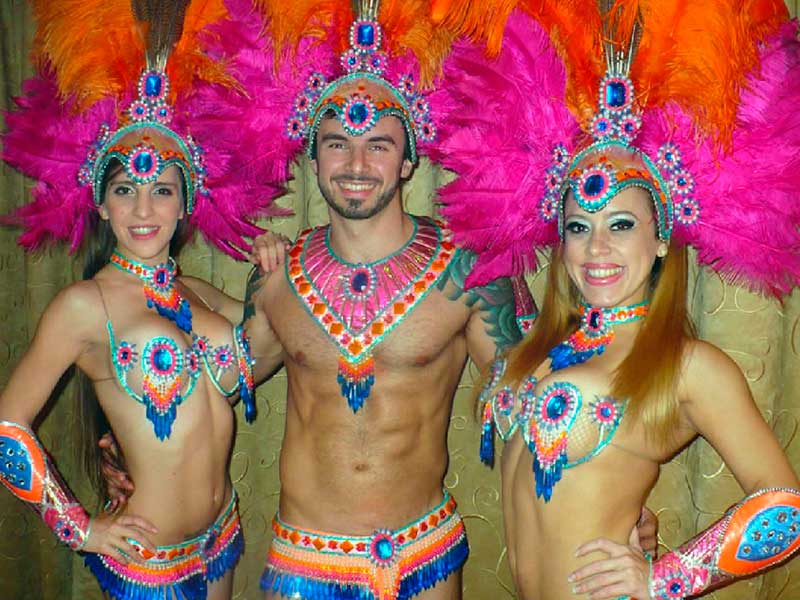 contratar a la comparsa maceio deluxe