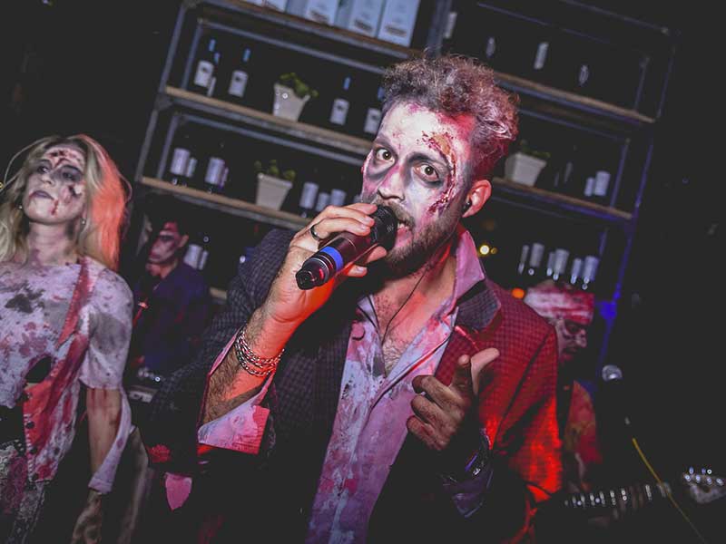 contratar a banda zombie