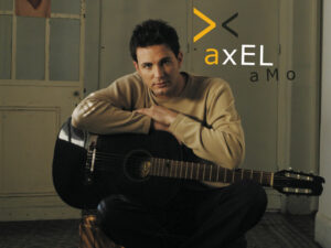 Axel 17 Axel en la tapa de su tercer disco "Amo"