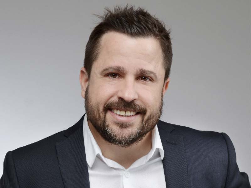 contratar a martin tetaz