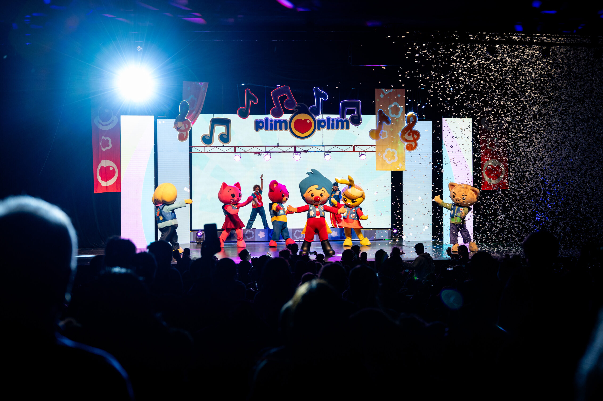 Show de Plim Plim en vivo en el Teatro Broadway, 2025