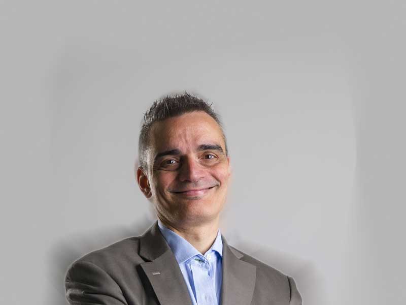 contratar a fernando colosimo