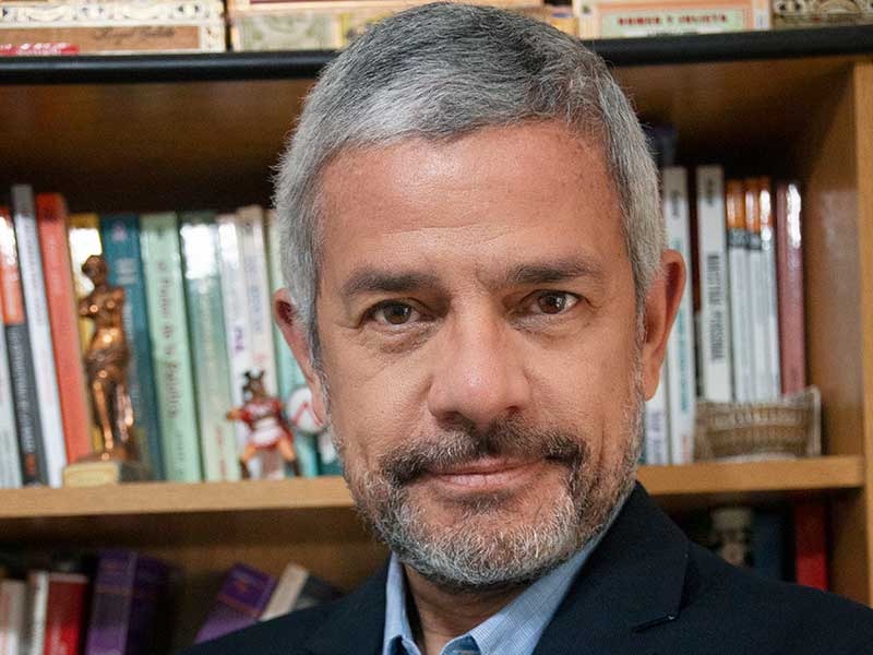 contratar a samuel stamateas