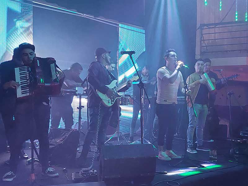 grupo media naranja en canning