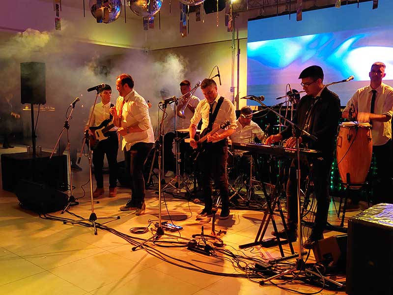 sin ensayo en casamiento