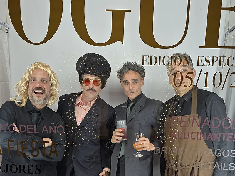 Mozos Locos e Invitados Falsos