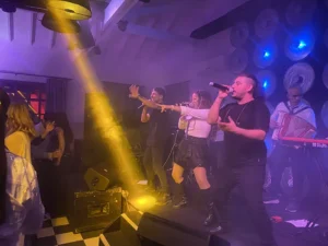 Banda De Fiesta en Cumpleaños en Benavídez