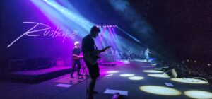 Vista del escenario en el cual tocó Rusherking