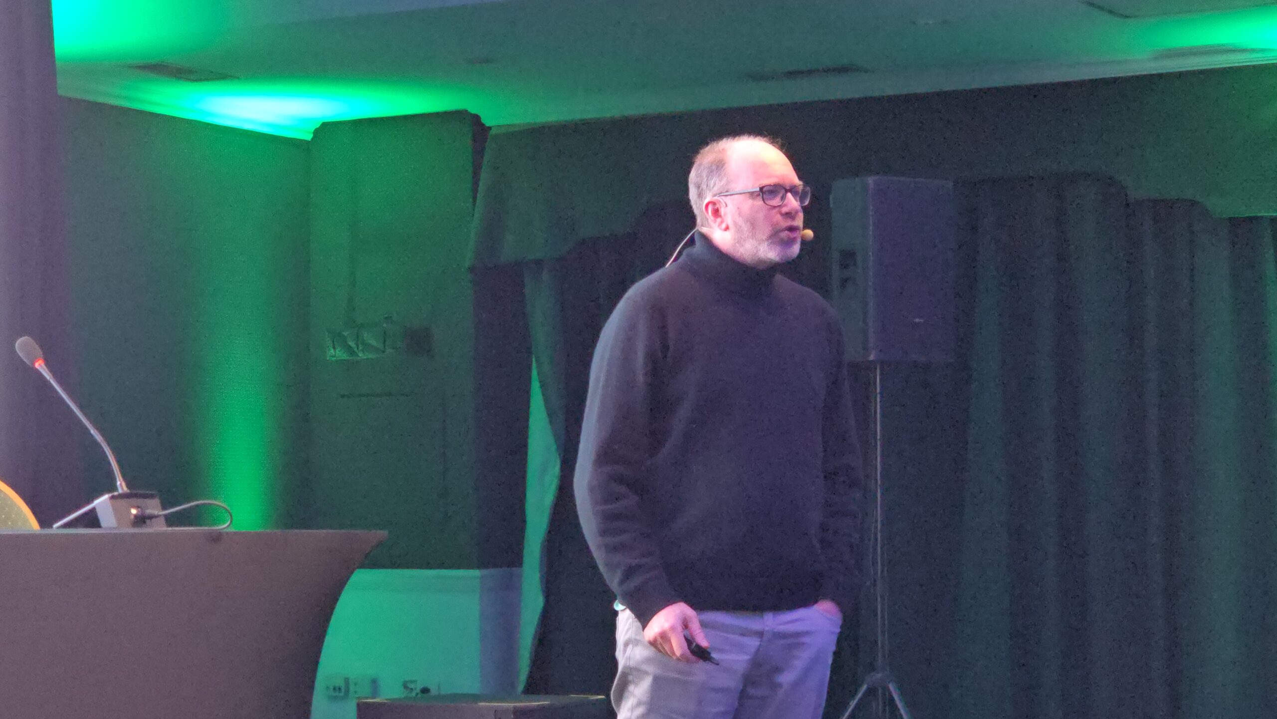 Diego Golombek y una charla imperdible en Pilar 4