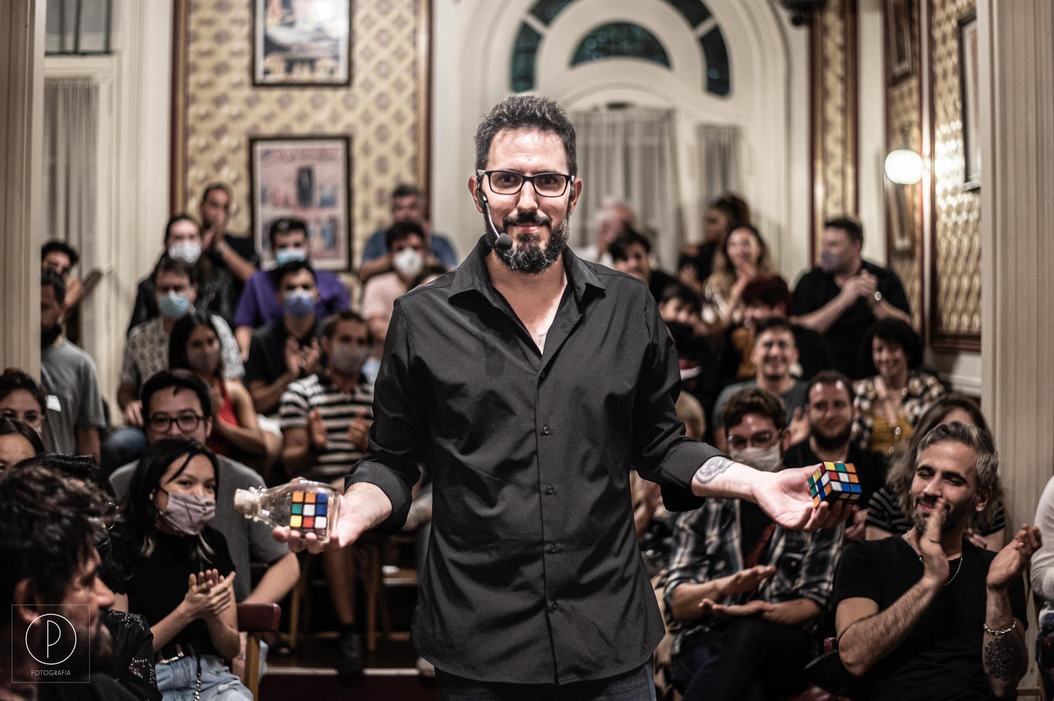 Adrián Lacroix 8
