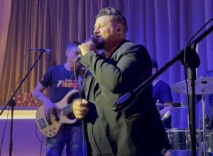 Los del Fuego dijeron presente en la boda de Susana y Juan 11