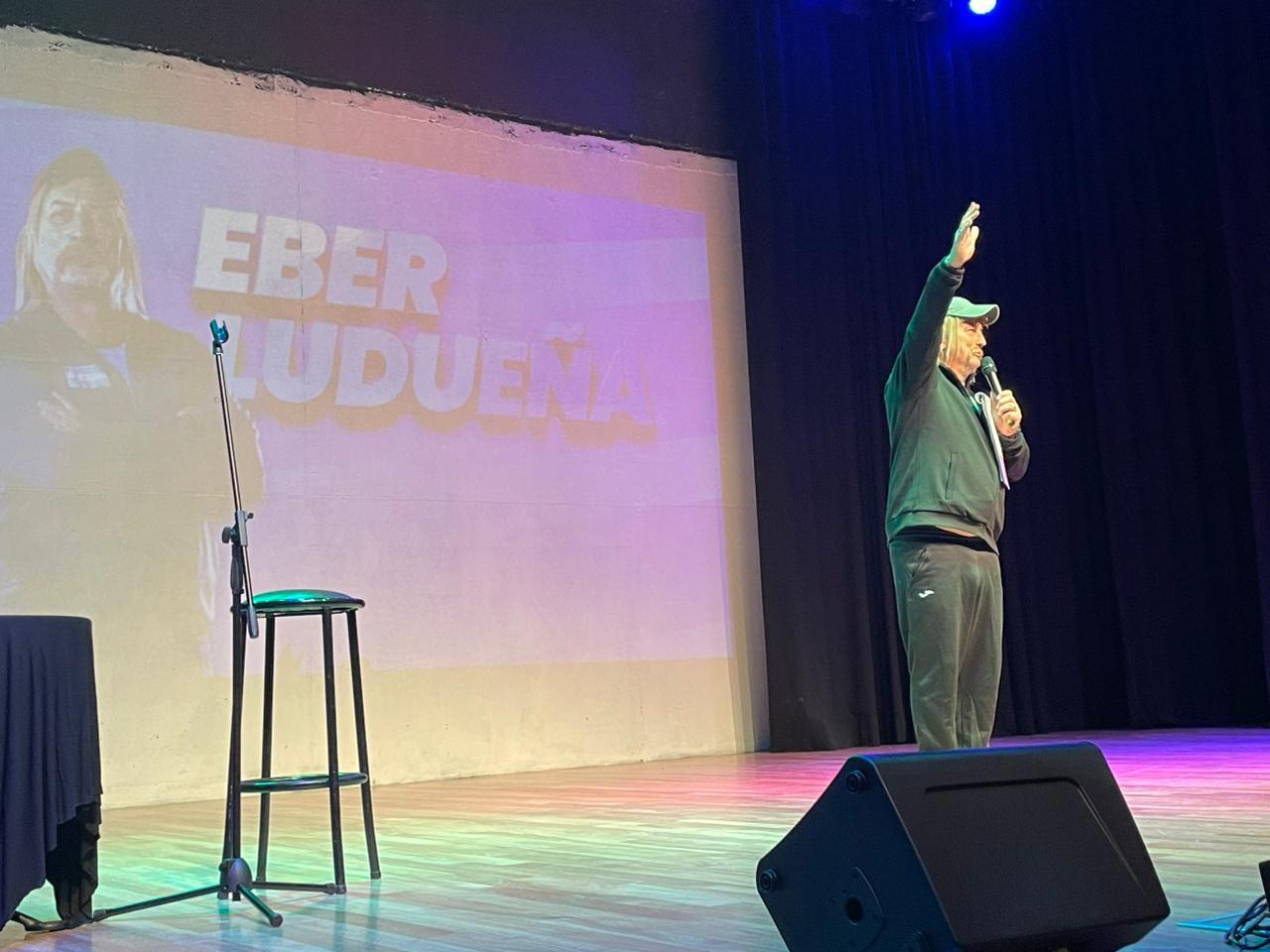 Luis Rubio presentó "Eber en Vivo" en el Teatro Otamendi 3