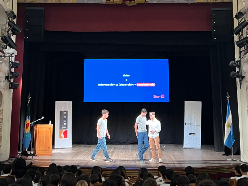 World Music BA junto a Nicolás Fernández Miranda en San Nicolás 5