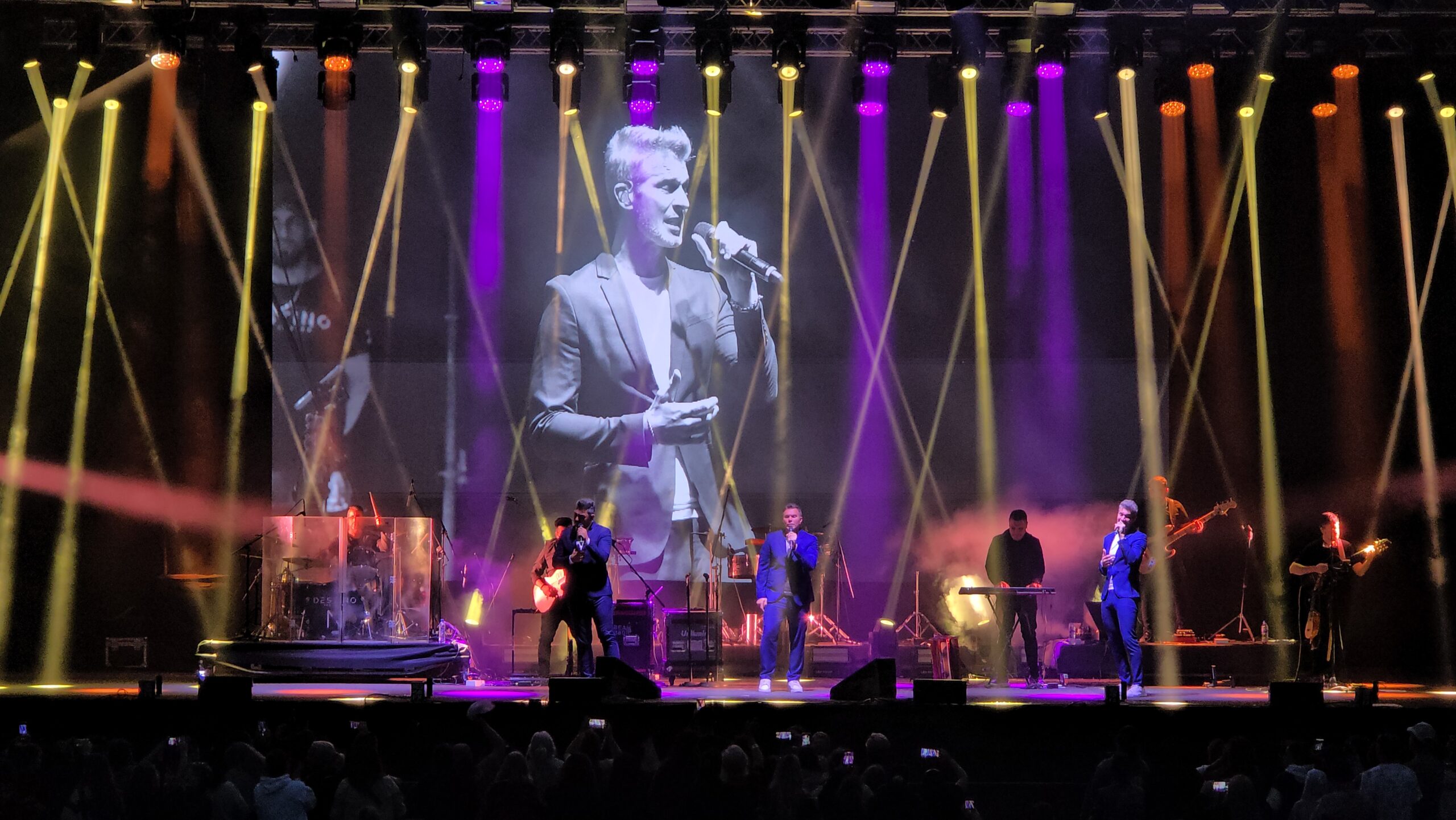 World Music BA realizó la producción artística de la Mega Fiesta de Ternium en San Nicolás 5