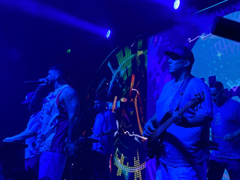 World Music BA presentó a Román El Original en la fiesta de fin de año de Red Link 9