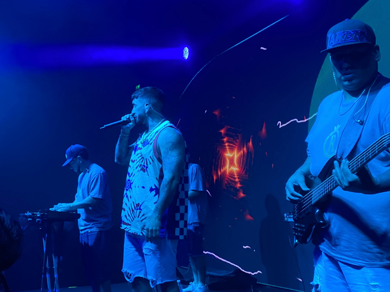 World Music BA presentó a Román El Original en la fiesta de fin de año de Red Link 8