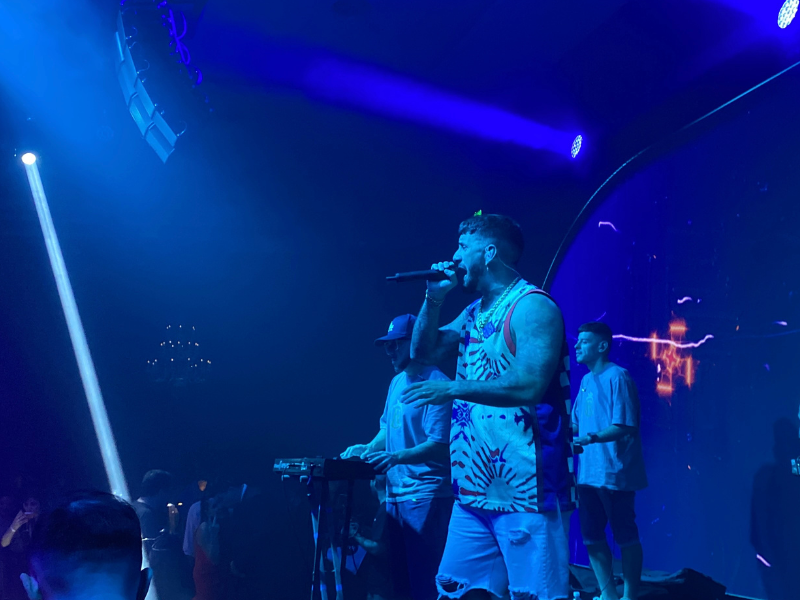 World Music BA presentó a Román El Original en la fiesta de fin de año de Red Link 6