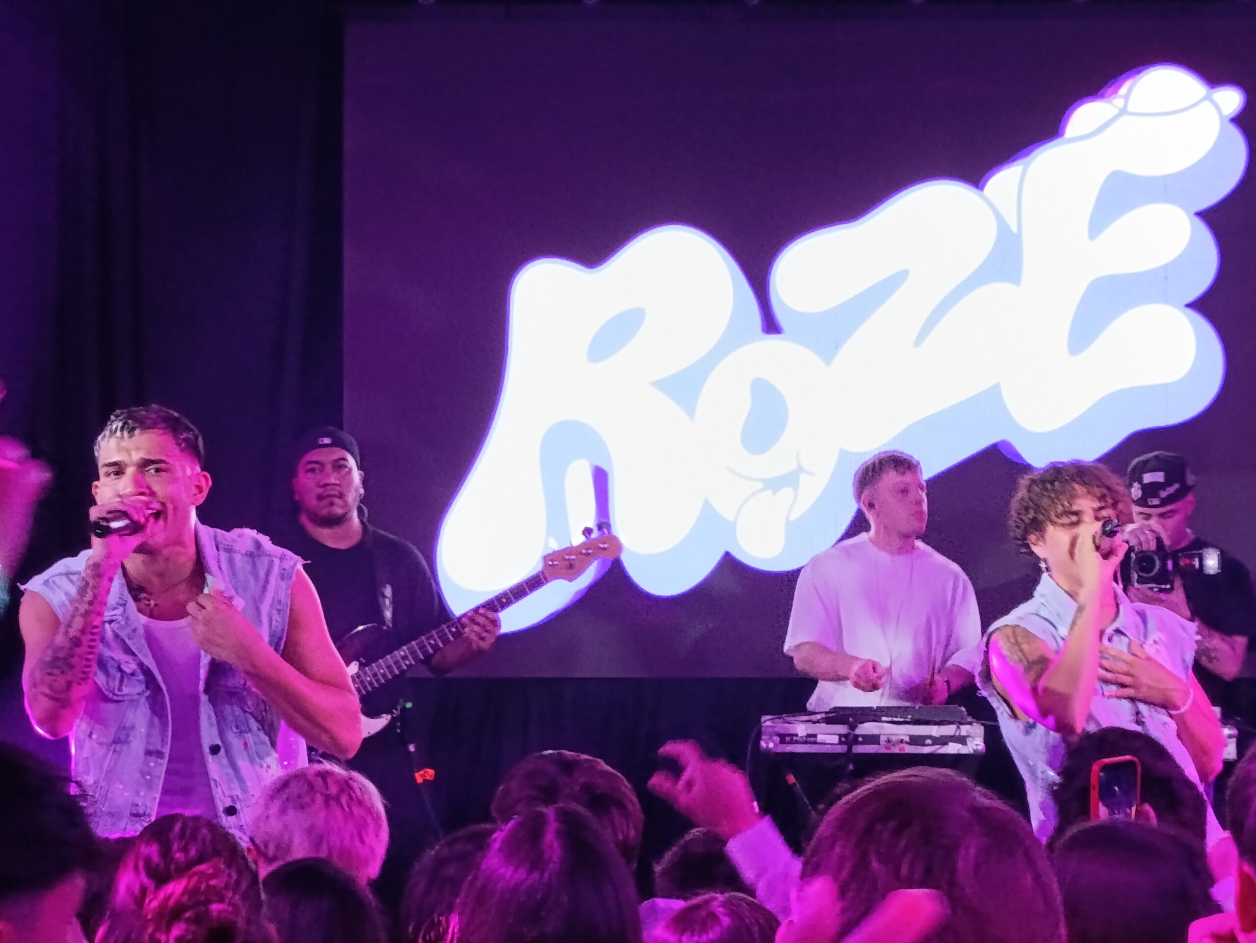 Show de Roze en el cumpleaños de 15 de Mora 14