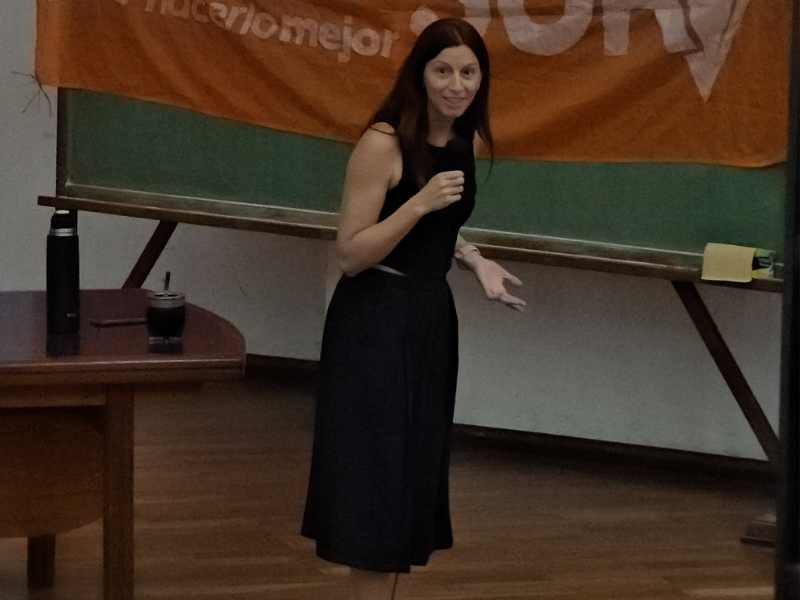 Charla de Cecilia Ce en la Universidad Nacional de Córdoba junto a World Music BA 8
