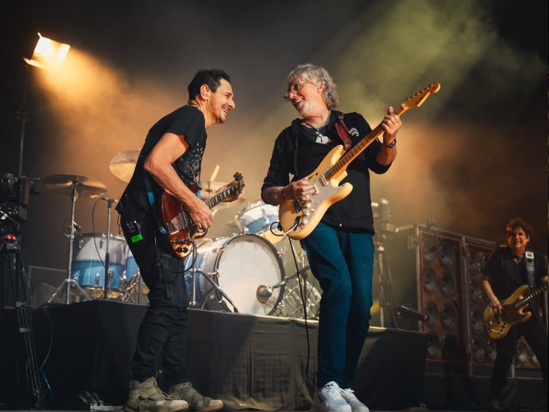 Divididos en el Movistar Arena: La aplanadora presentó su nuevo disco en un show repleto de condimentos 4